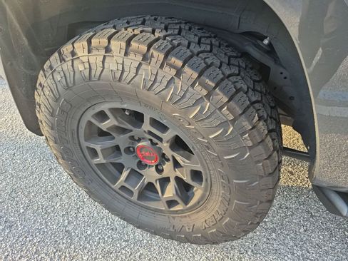 Used 2024 Toyota 4Runner TRD Off-Road Premium w/ Moonroof Package AWD/4WD image 12
