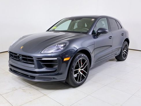 Certified 2026 Porsche Macan S AWD/4WD image 1