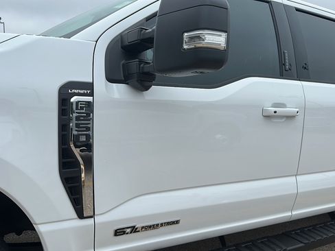 Used 2024 Ford F250 Lariat AWD/4WD image 6