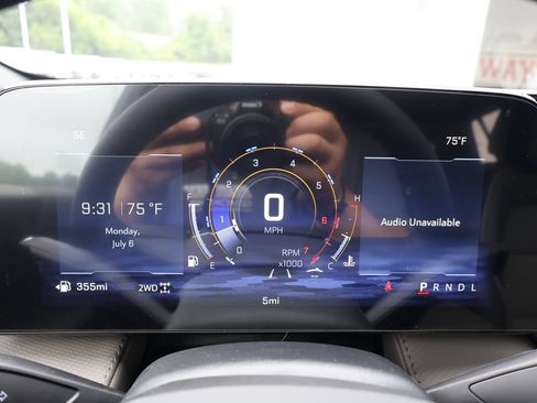 New 2027 Chevrolet Equinox LT w/ Convenience Package II AWD/4WD image 19