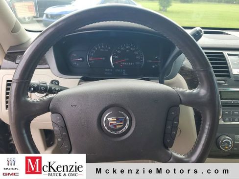 Used 2008 Cadillac DTS FWD image 10