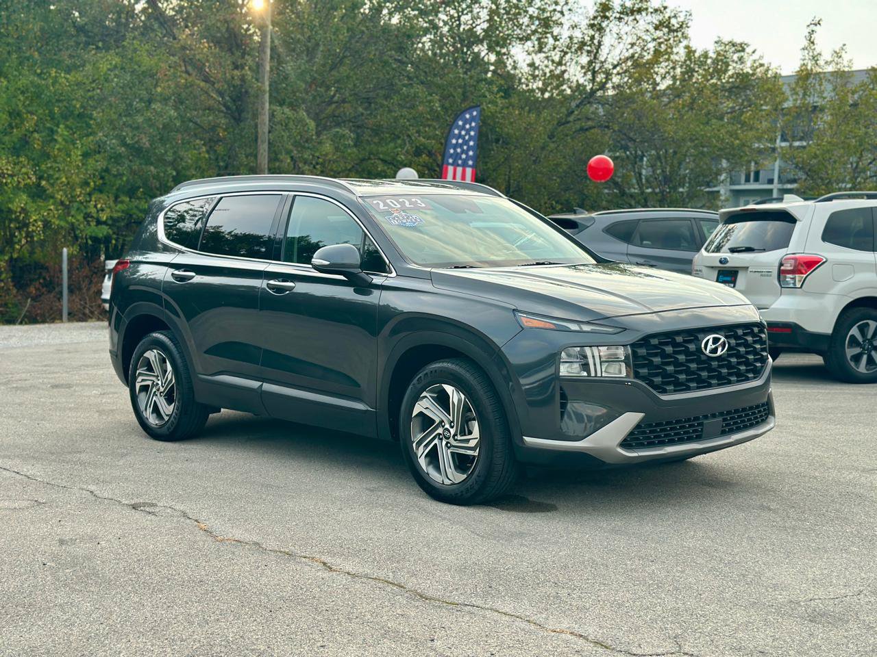 Used 2023 Hyundai Santa Fe SEL FWD image 8