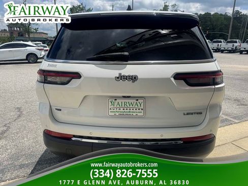Used 2022 Jeep Grand Cherokee L Limited RWD image 7