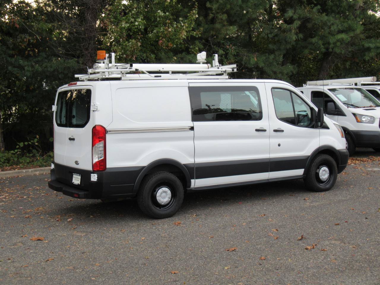 Used 2015 Ford Transit 150 130 Low Roof RWD image 20