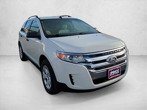 Used 2013 Ford Edge SE image 3