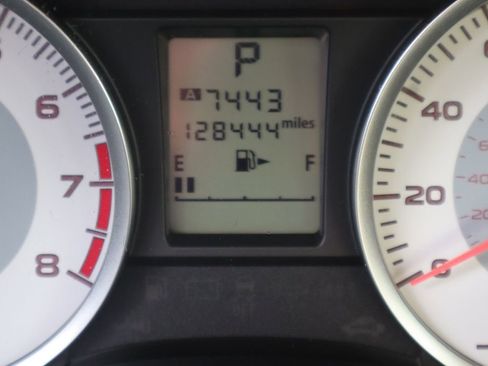 Used 2013 Subaru Impreza 2.0i Premium image 45