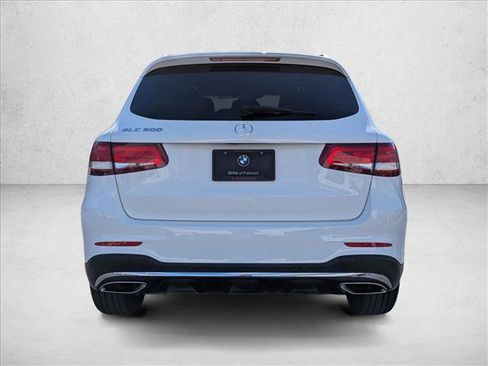 Used 2019 Mercedes-Benz GLC 300 image 7