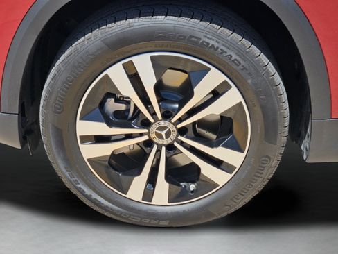 Certified 2026 Mercedes-Benz GLA 250 4MATIC image 33