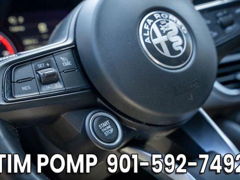 Used 2020 Alfa Romeo Giulia Sprint w/ Cold Weather Package AWD/4WD image 26