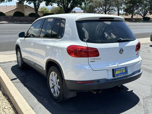 Used 2017 Volkswagen Tiguan Limited w/ Alloy Wheels Package AWD/4WD image 5