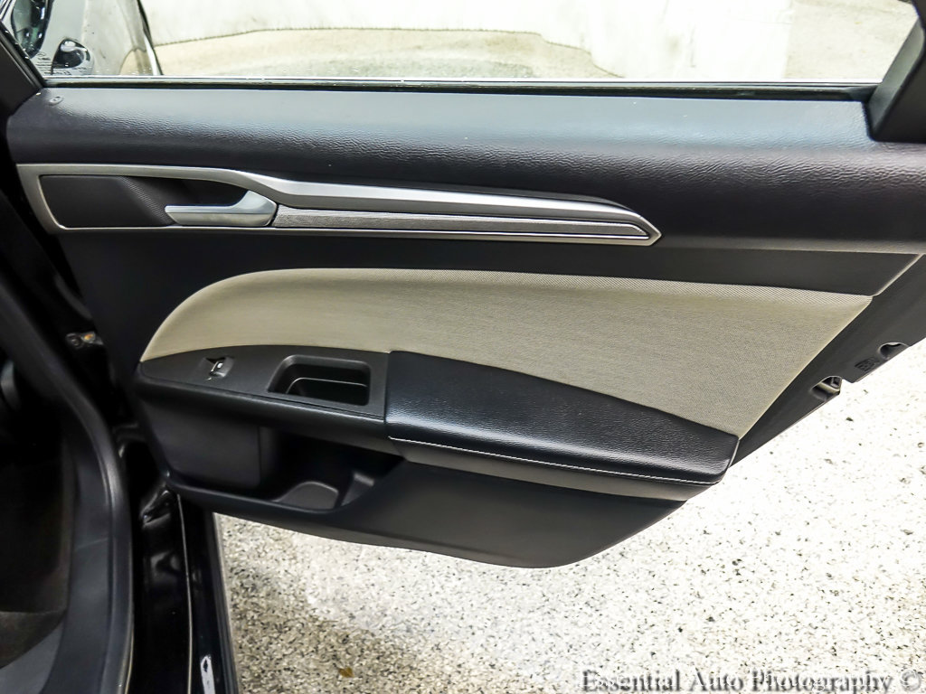 Certified 2018 Ford Fusion S FWD image 22