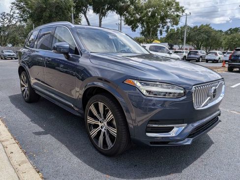 Certified 2023 Volvo XC90 B6 Ultimate w/ Protection Package Premier AWD/4WD image 8
