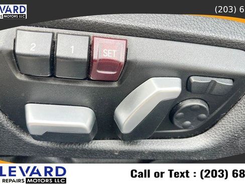 Used 2016 BMW 340i xDrive Sedan image 34