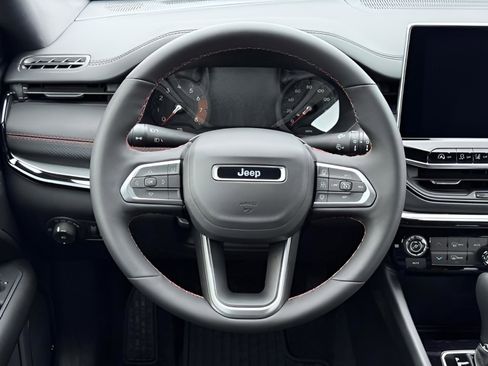 New 2026 Jeep Compass Trailhawk AWD/4WD image 13