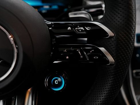 Used 2024 Mercedes-Benz GLC 43 AMG AMG GLC 43 w/ Driver Assistance Package image 28