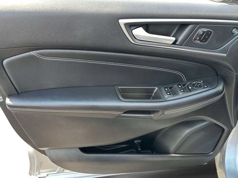 Used 2024 Ford Edge Titanium w/ Equipment Group 301A AWD/4WD image 9