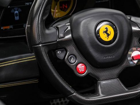 Used 2017 Ferrari 488 Spider image 20