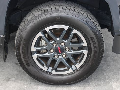 Certified 2024 Toyota Tacoma TRD Sport AWD/4WD image 11