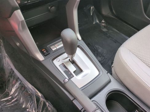 Used 2017 Subaru Forester 2.5i Premium w/ Popular Package #1A image 32