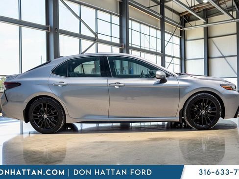 Used 2024 Toyota Camry XSE FWD image 29