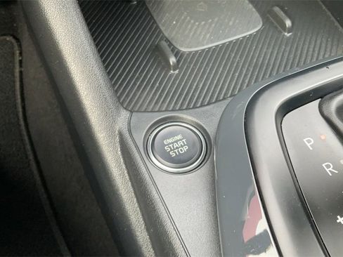 Used 2025 Kia K4 EX image 25