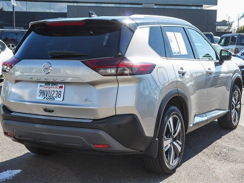 Used 2021 Nissan Rogue SL image 7