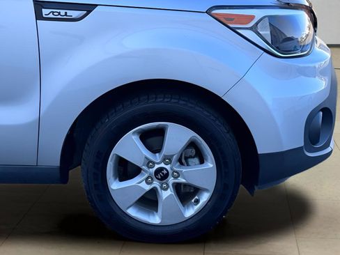 Used 2019 Kia Soul image 41