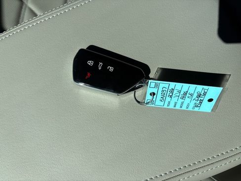 New 2026 Volkswagen Atlas SE image 27