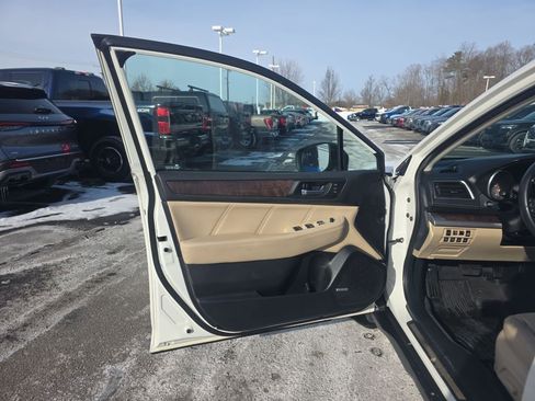 Used 2019 Subaru Outback 2.5i Limited w/ Protection Package #1 image 10