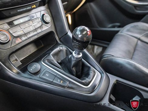 Used 2018 Ford Focus ST w/ Equipment Group 402A image 37