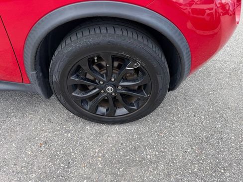 Used 2014 Nissan Juke S w/ Midnight Edition 2.0 FWD image 4