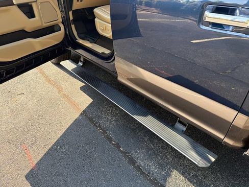 Used 2020 Ford F150 Lariat w/ Equipment Group 502A Luxury AWD/4WD image 11