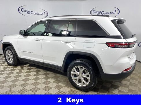 Used 2023 Jeep Grand Cherokee Limited AWD/4WD image 4