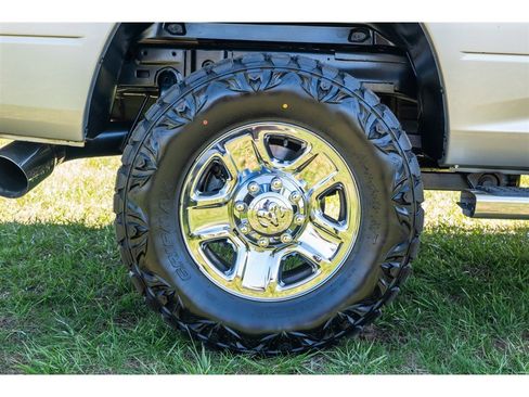 Used 2018 RAM 2500 Tradesman w/ Chrome Appearance Group image 11