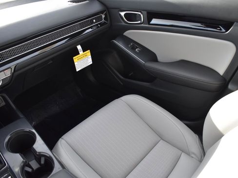 Used 2025 Honda Civic Sport Touring image 20