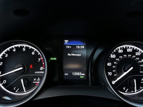 Used 2023 Toyota Camry SE image 20