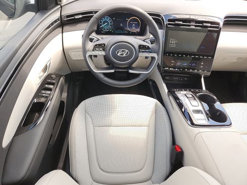 New 2023 Hyundai Tucson Limited image 7