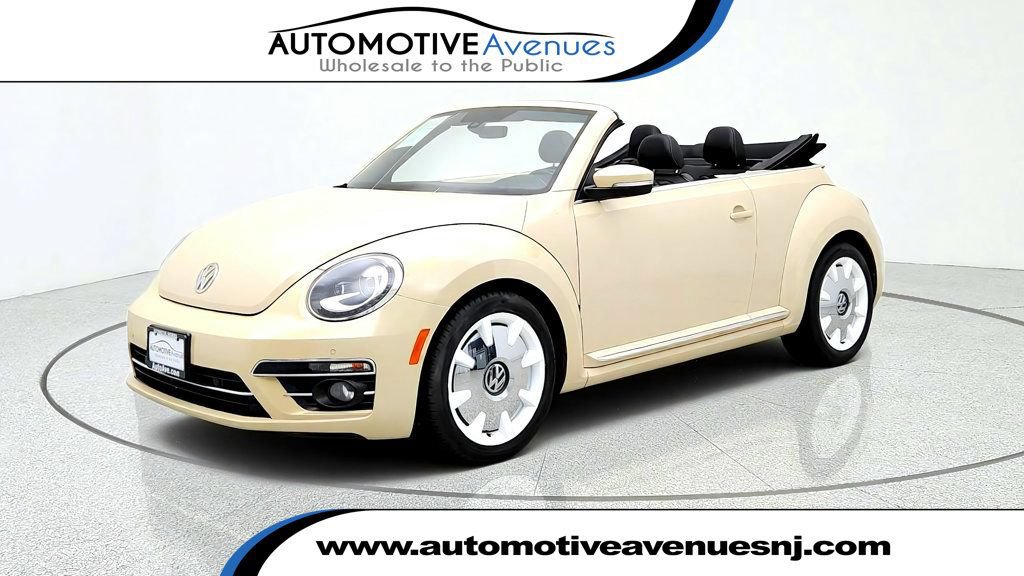 Used 2019 Volkswagen Beetle 2.0T Final Edition SEL FWD image 1