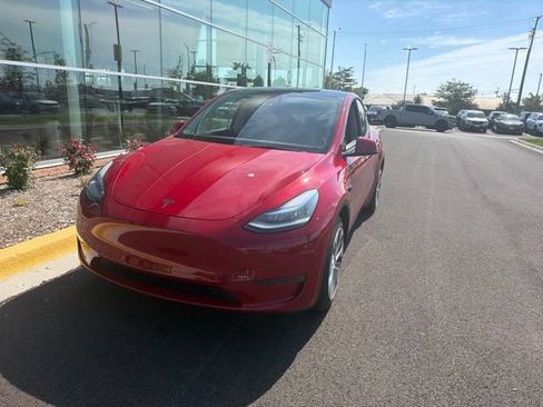 Used 2021 Tesla Model Y Long Range AWD/4WD image 15
