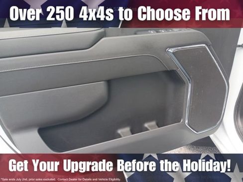Used 2024 Chevrolet Silverado 2500 LT AWD/4WD image 15