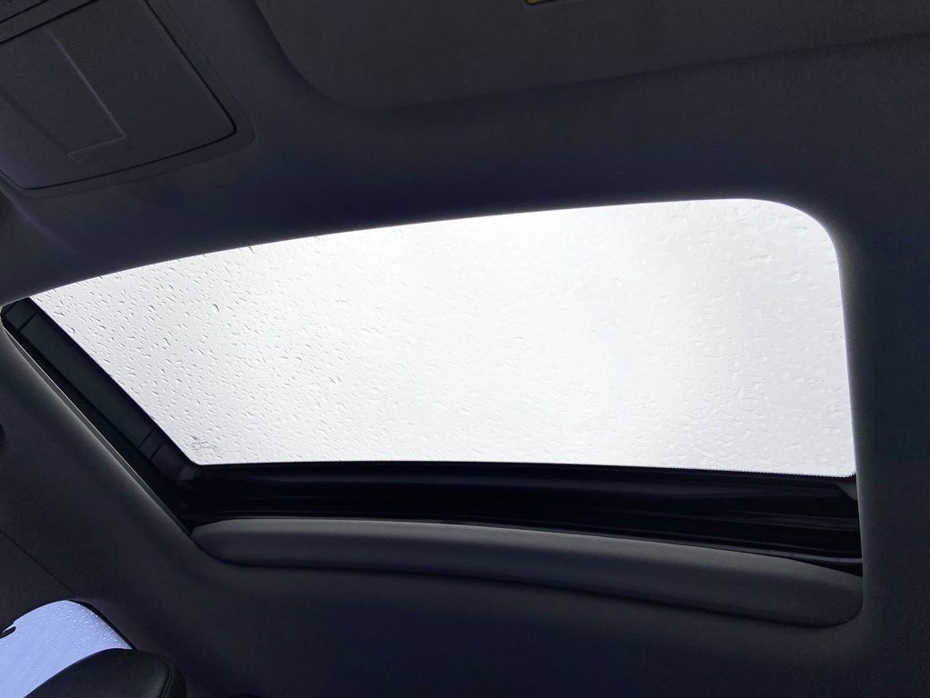 Used 2016 Acura TLX w/ Technology Package FWD image 31