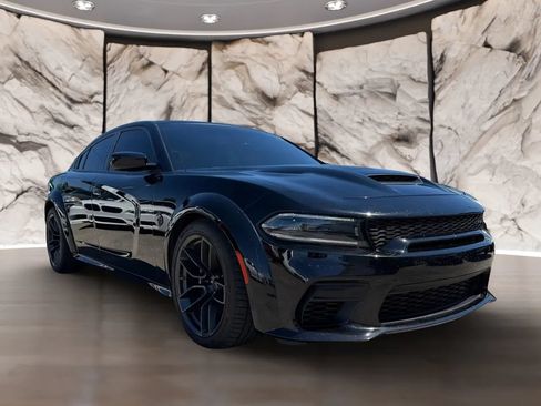 Used 2023 Dodge Charger SRT Hellcat RWD image 3