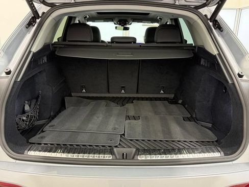 Used 2025 Audi Q5 Premium Plus AWD/4WD image 5