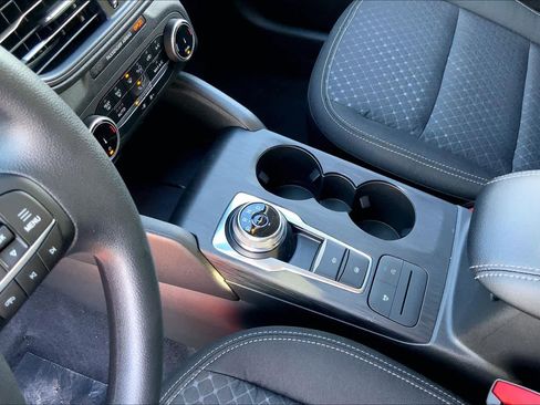 New 2026 Ford Escape Active image 7