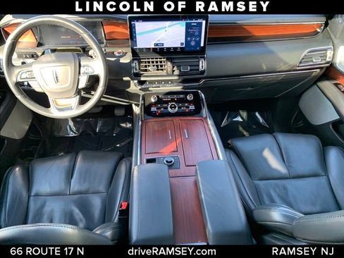 Used 2023 Lincoln Navigator Reserve AWD/4WD image 24