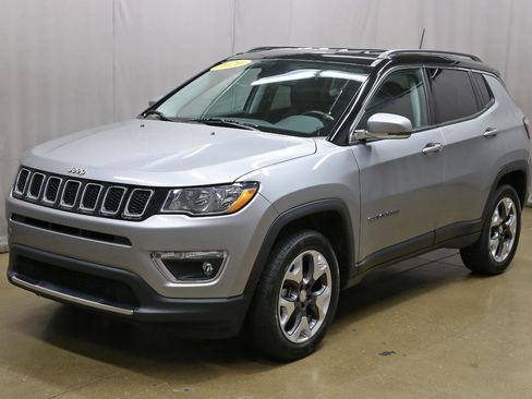 Used 2020 Jeep Compass Limited image 19
