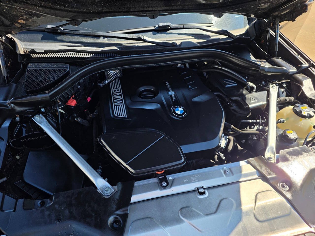 Used 2018 BMW X3 xDrive30i w/ M Sport Package AWD/4WD image 31