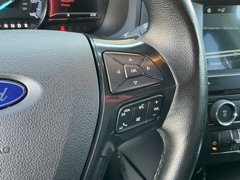 Used 2017 Ford Explorer XLT w/ Equipment Group 202A image 27