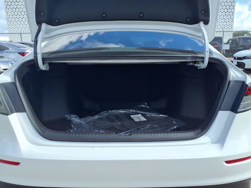 Certified 2026 Honda Accord LX image 17