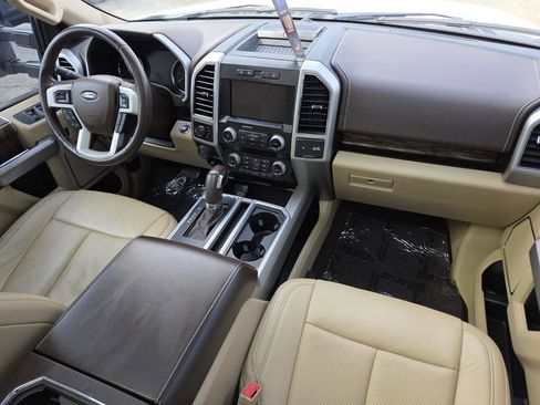 Used 2019 Ford F150 Lariat w/ Equipment Group 502A Luxury image 25